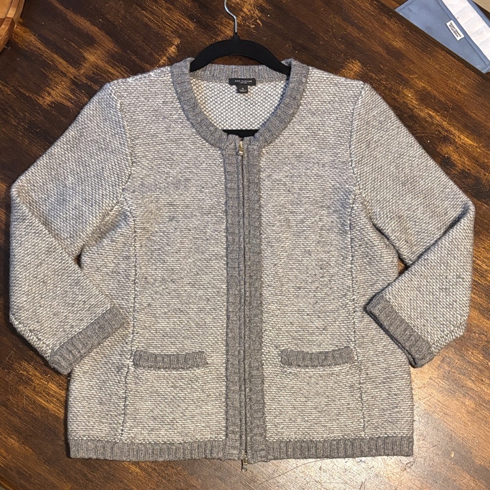 Ann Taylor Gray Textured Cardigan